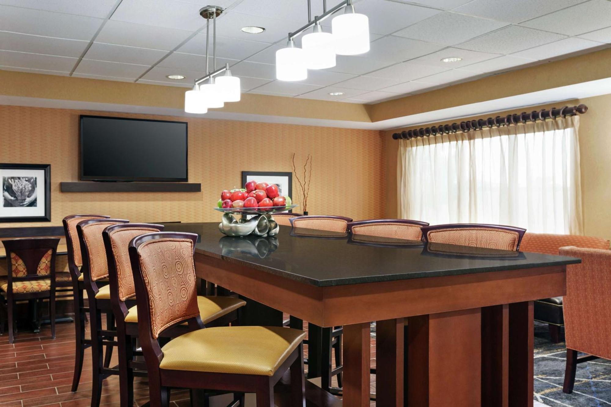 Hampton By Hilton Oklahoma City I-40 East- Tinker Afb Мидуэст-Сити Экстерьер фото